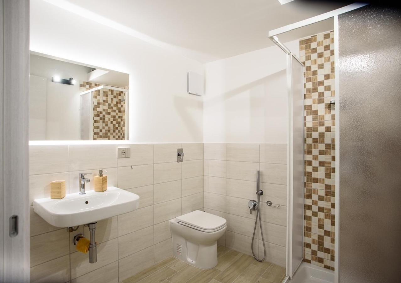 Central Station Apartments - Fanale Rentals Παλέρμο Εξωτερικό φωτογραφία