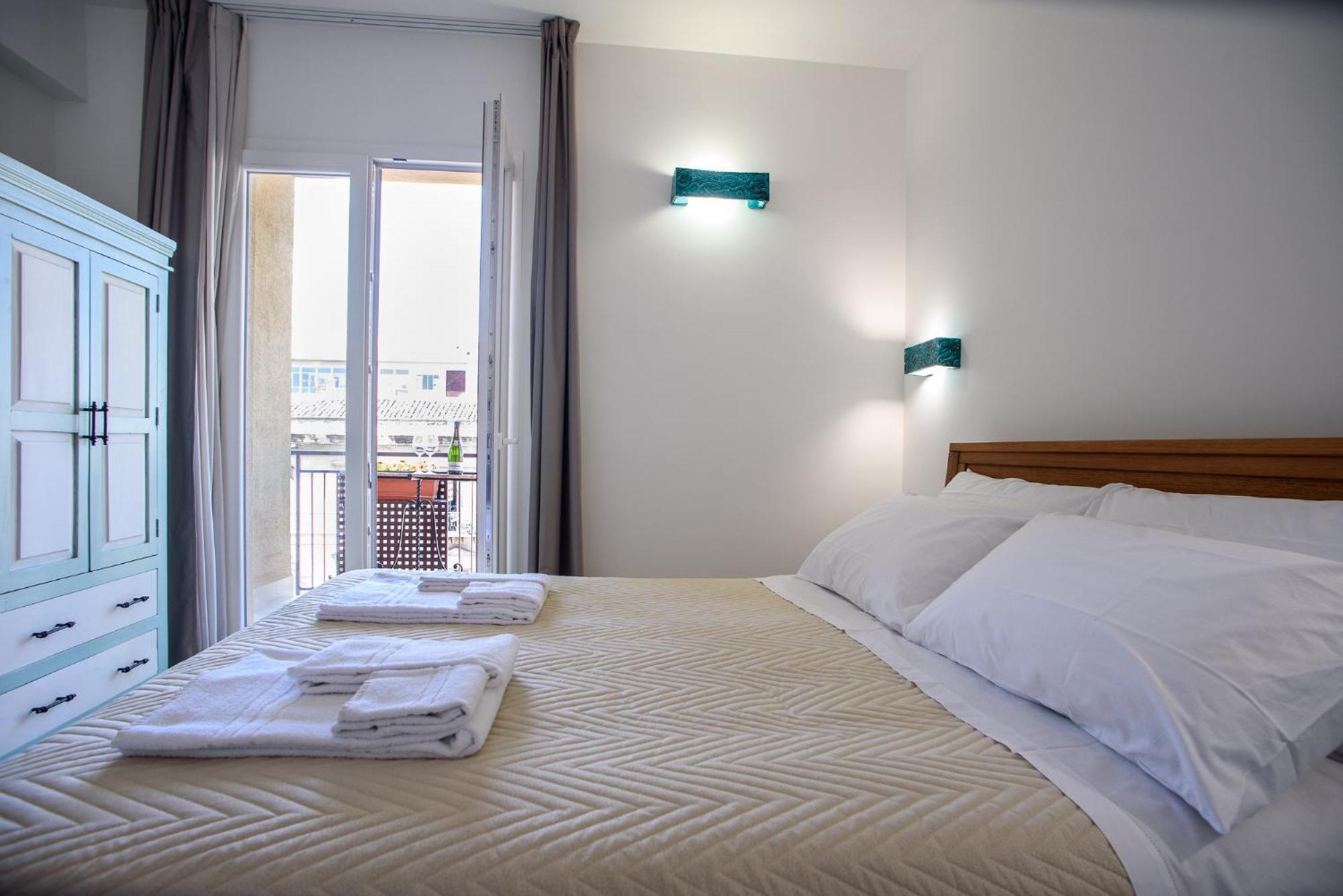 Central Station Apartments - Fanale Rentals Παλέρμο Δωμάτιο φωτογραφία