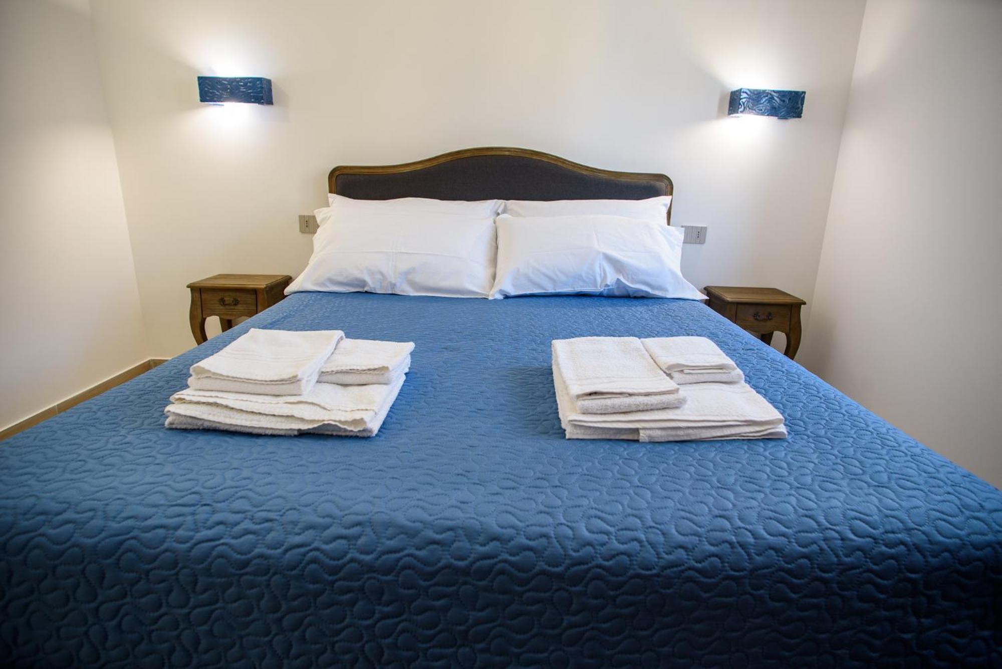 Central Station Apartments - Fanale Rentals Παλέρμο Δωμάτιο φωτογραφία